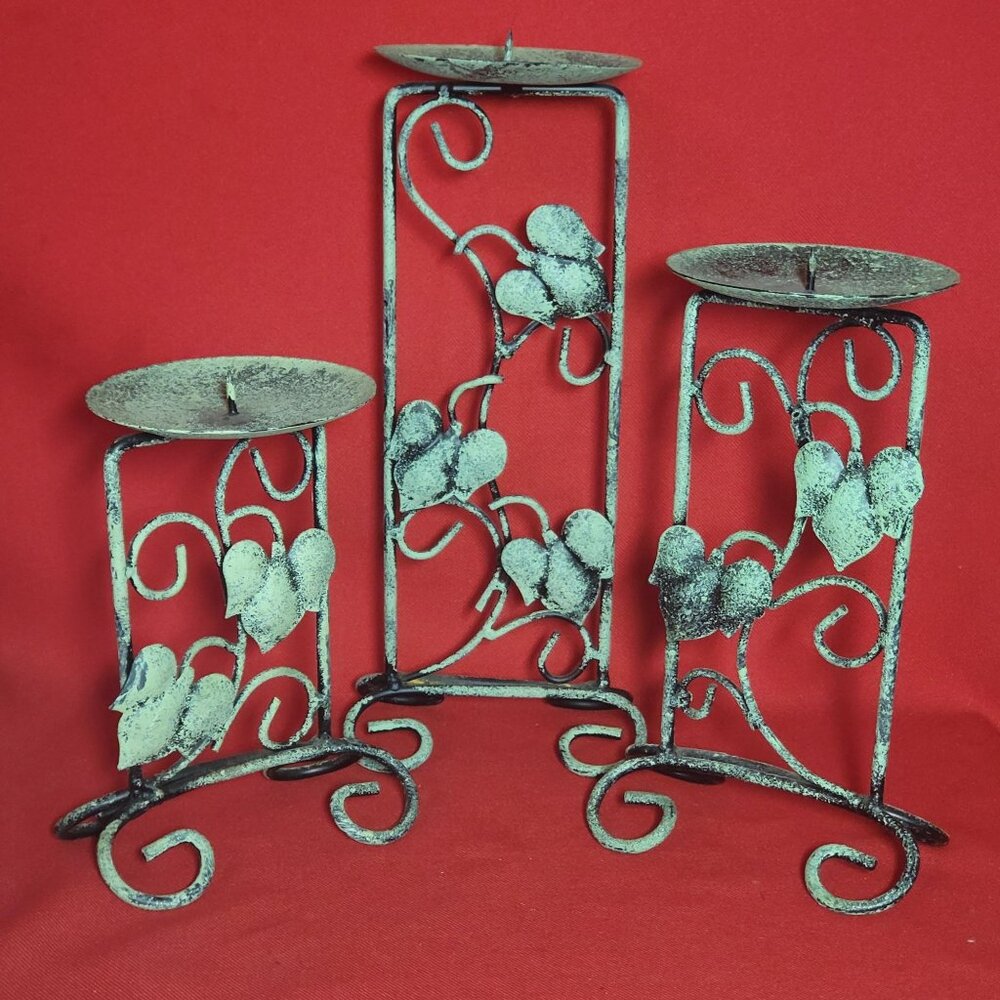 Green Metal Ivy Leaves Candle Holder Set of 3